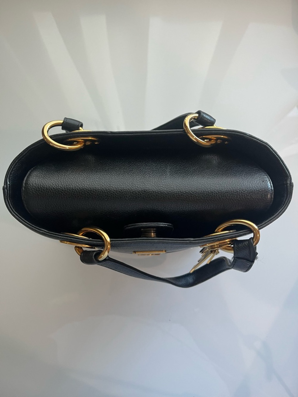 MCM SMALL BLACK LEATHER HANDBAG - Picture 7 of 11